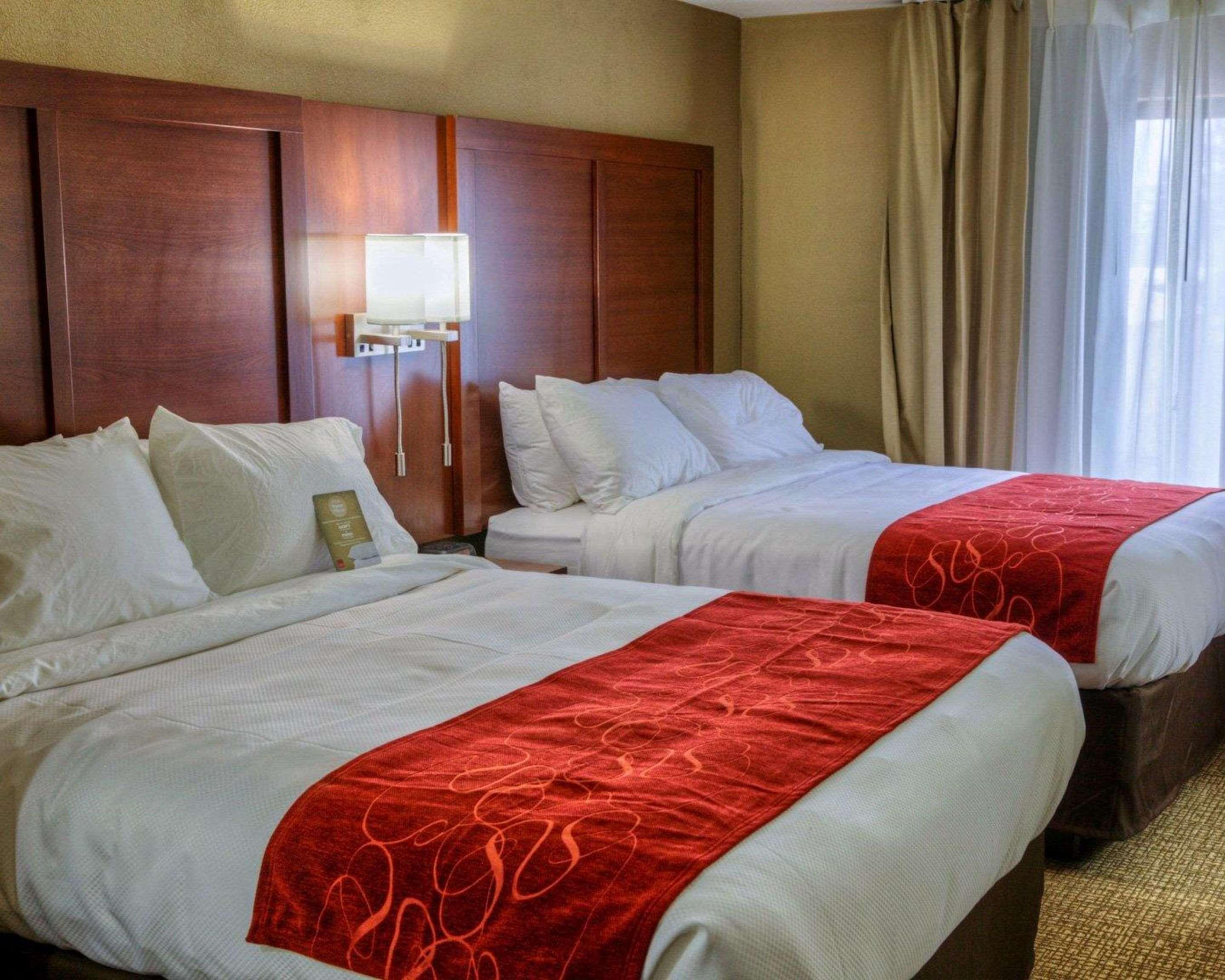 Comfort Suites Plymouth Near Us-30 Dış mekan fotoğraf