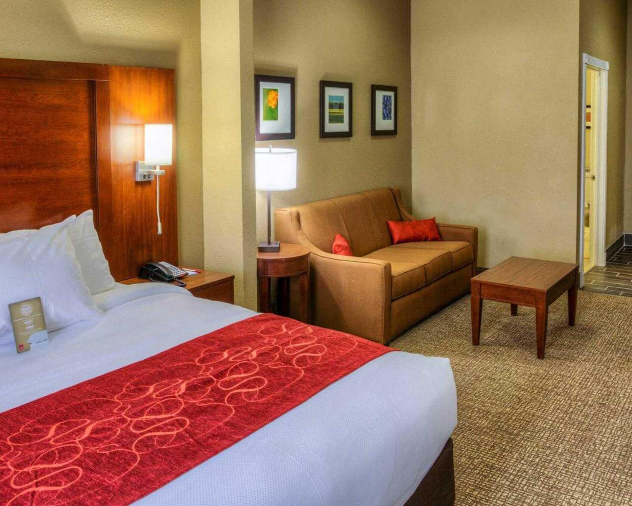 Comfort Suites Plymouth Near Us-30 Dış mekan fotoğraf