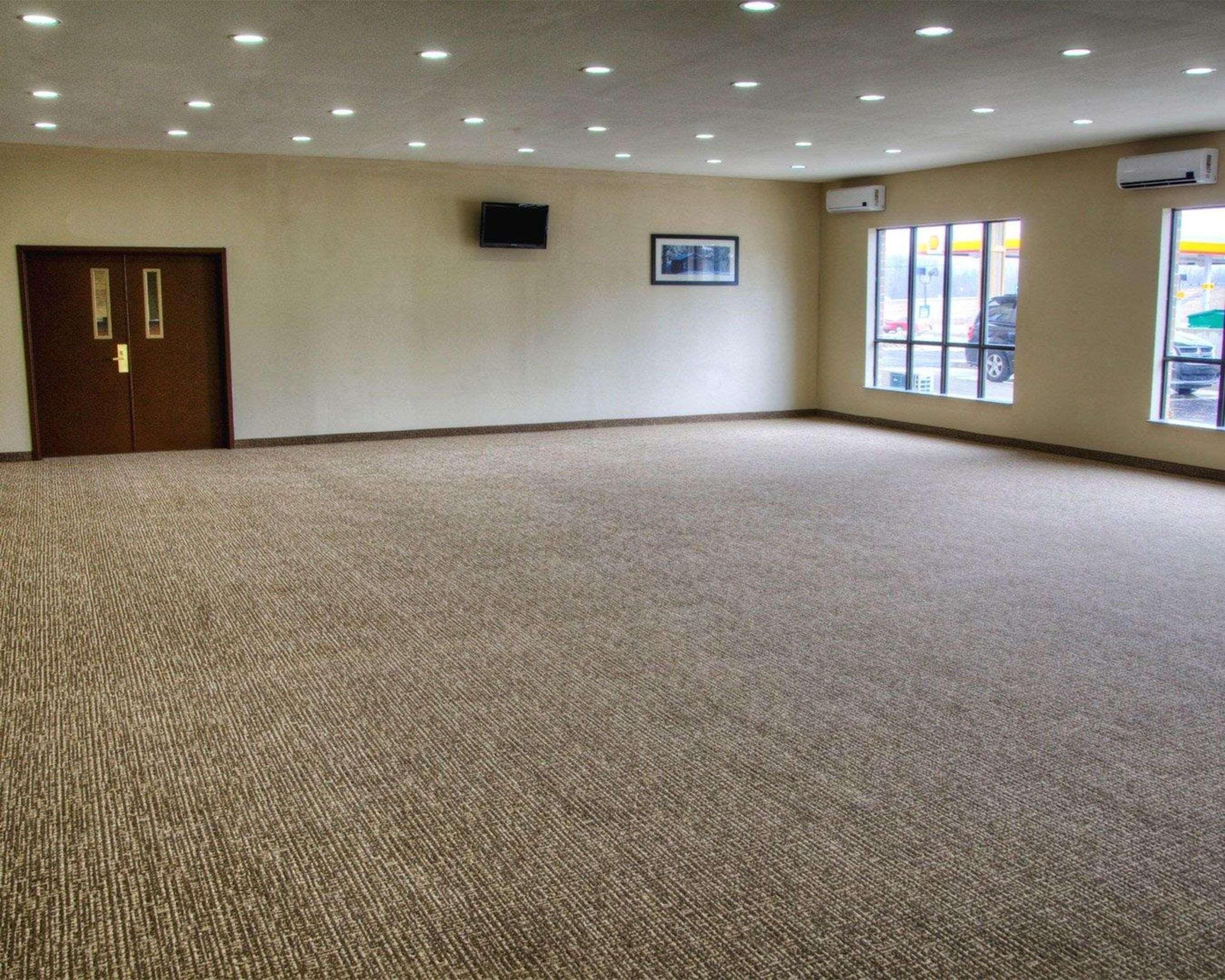 Comfort Suites Plymouth Near Us-30 Dış mekan fotoğraf
