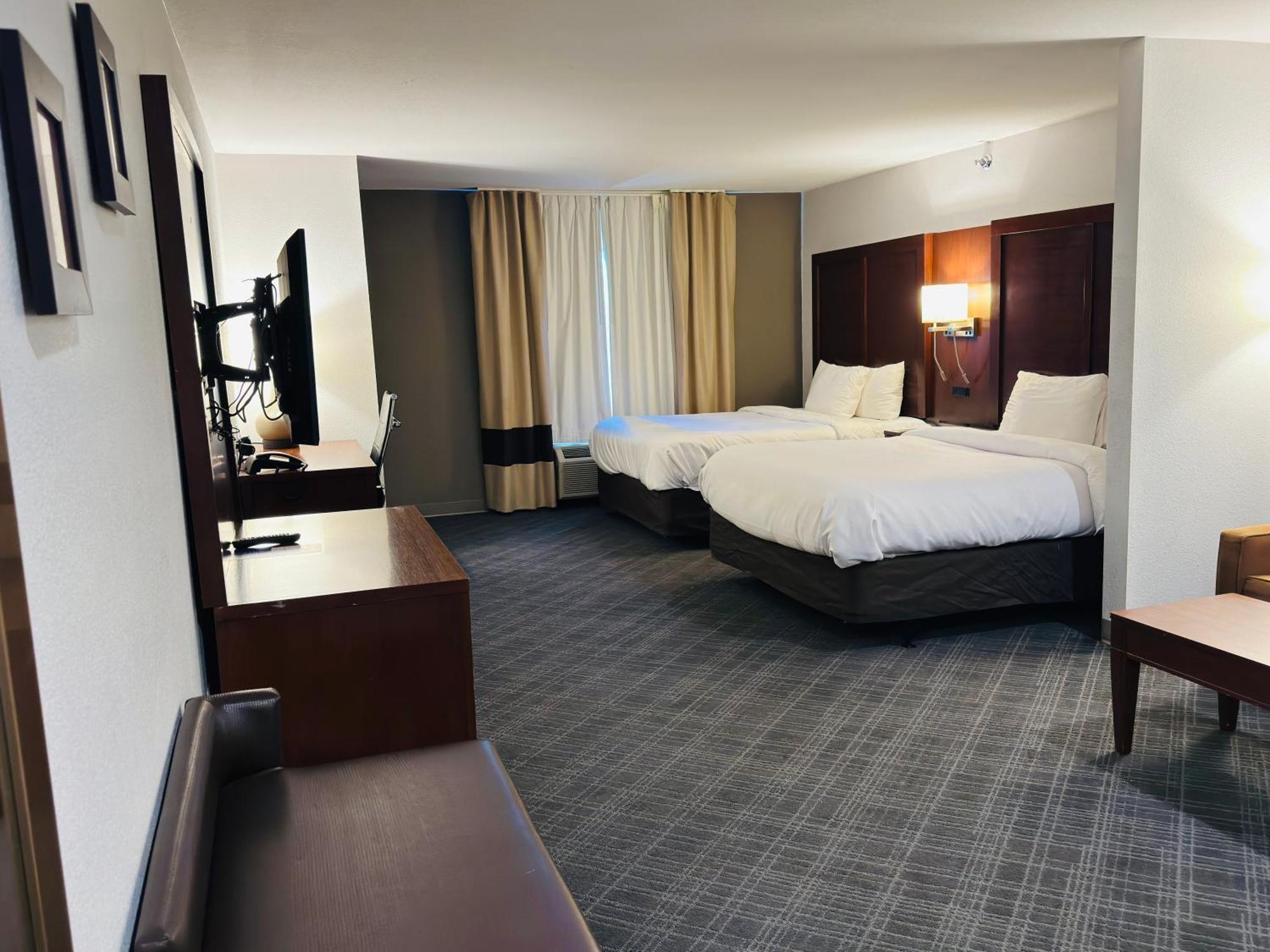 Comfort Suites Plymouth Near Us-30 Dış mekan fotoğraf